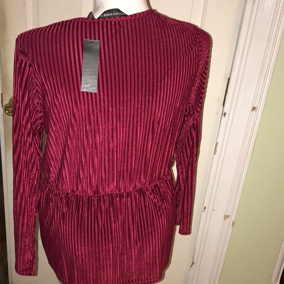 Top - Picture 3 of 4